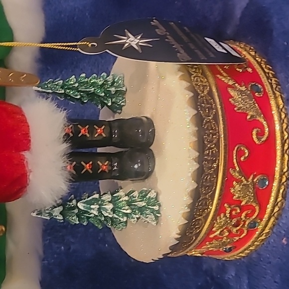 CHRISTOPHER RADKO Nutcracker FOLKLORE FANTASY Music Box. #280 - Picture 4 of 7